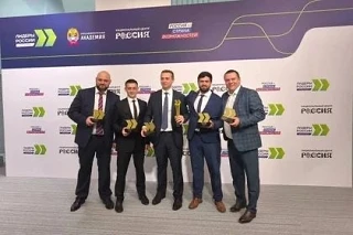 Наши красавцы! 

🏆 Представители ДНР стали победителями шестого сезона конкурса «Лидеры России. Ком