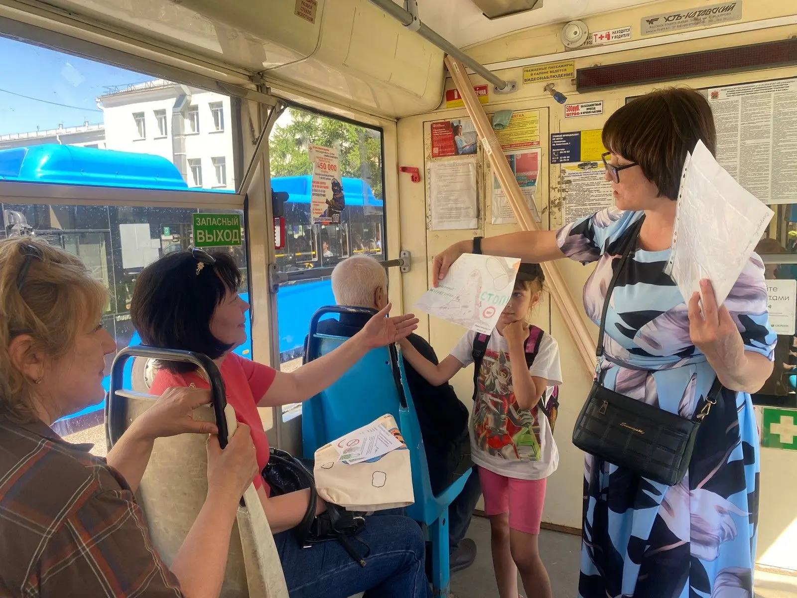 «Зеленый трамвай» на улицах Кемерова! 🚋🌱

В День охраны окружающей среды в городе прошла 16-я экол