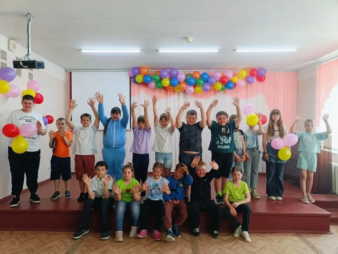 День науки в пришкольном лагере получился по‑настоящему волшебным! Сначала ребята с азартом участвов
