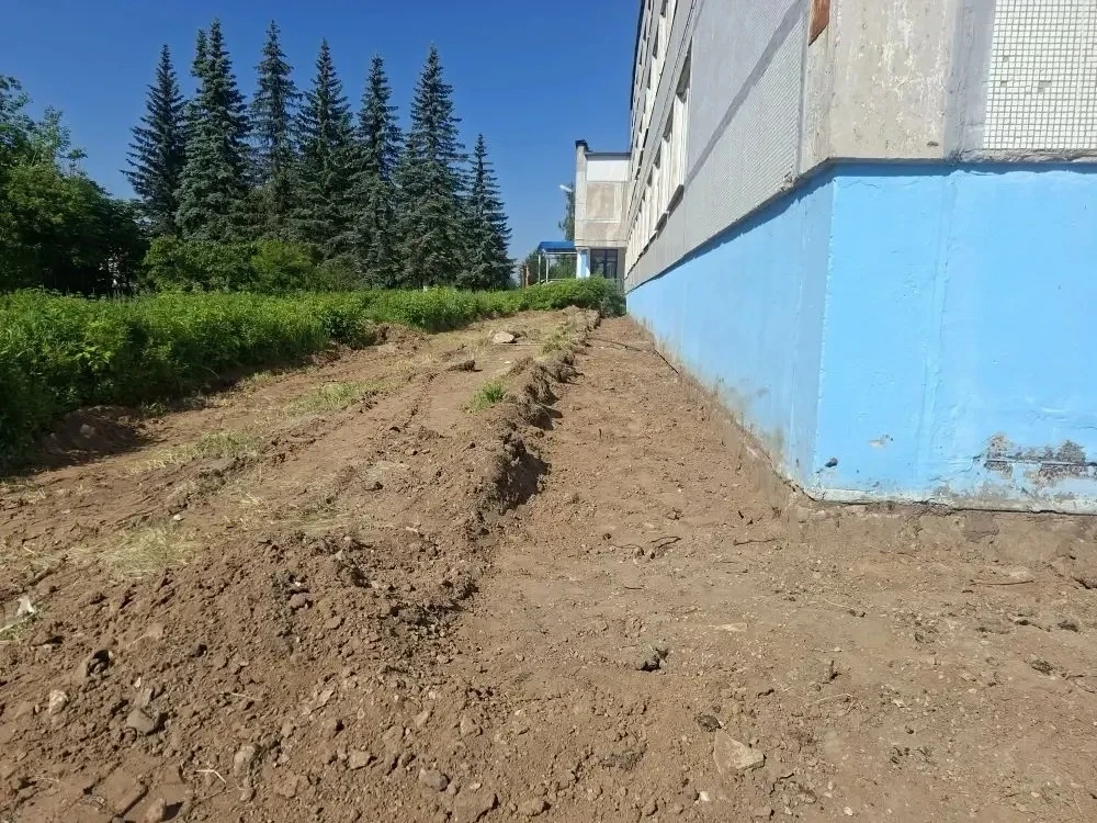 🔻Подготовка к ремонту отмостки - важный шаг в капитальном ремоте.

🔊Дорогие друзья! Мы продолжаем 