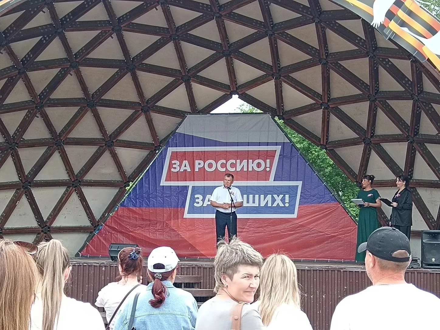 🌟 С Днём России 🇷🇺
Праздник, который отмечаем с особым чувством единения и гордости за нашу больш