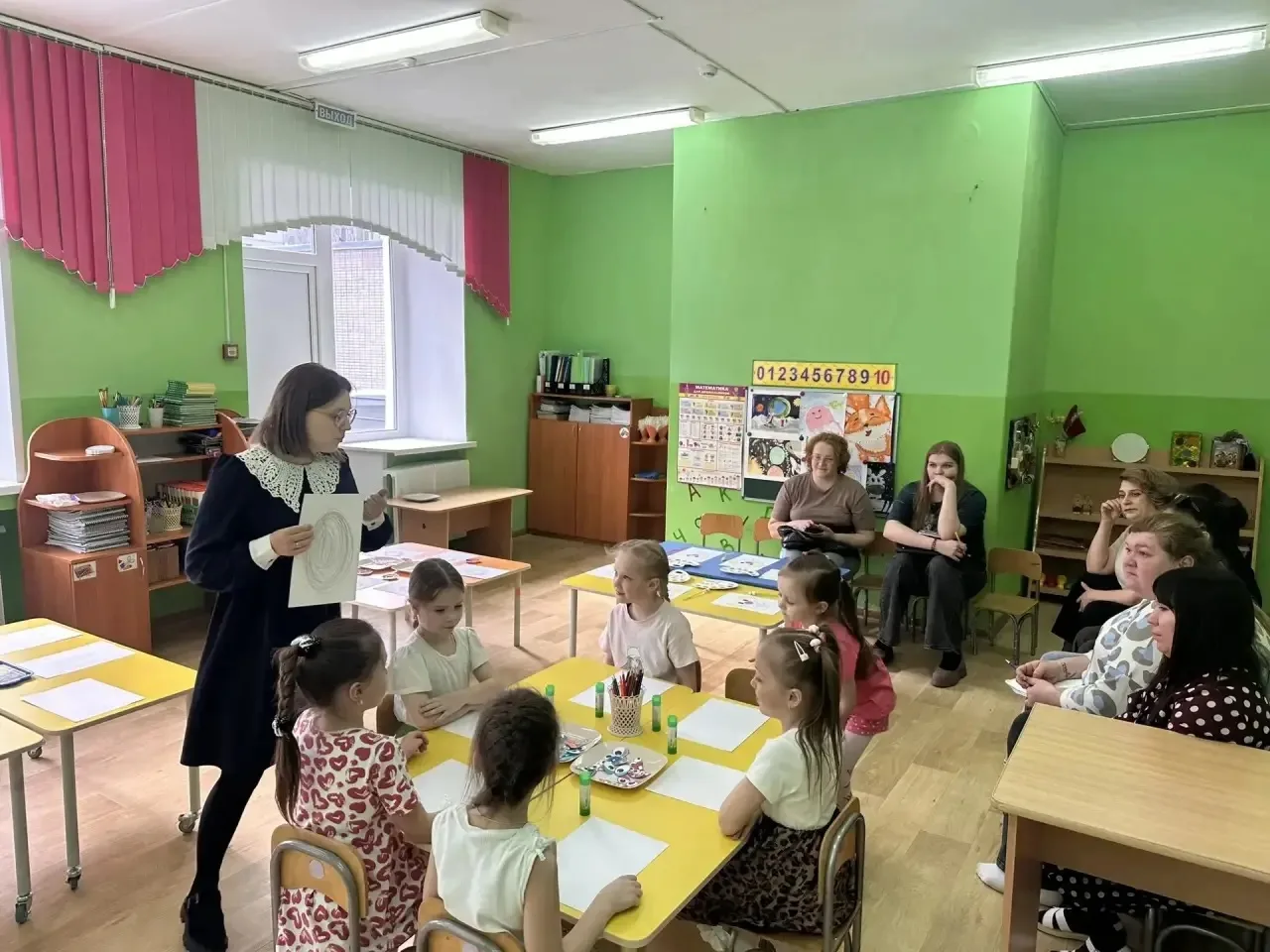 В рамках городской творческой площадки  " Современное занятие по области " Художественно- эстетическ