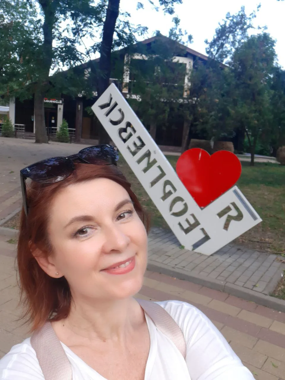 Представляете, скоро 
будет 2 года, как я -
партнёр Альфа‑Банка!

Нас тут называют по‑всякому: 
«Сво