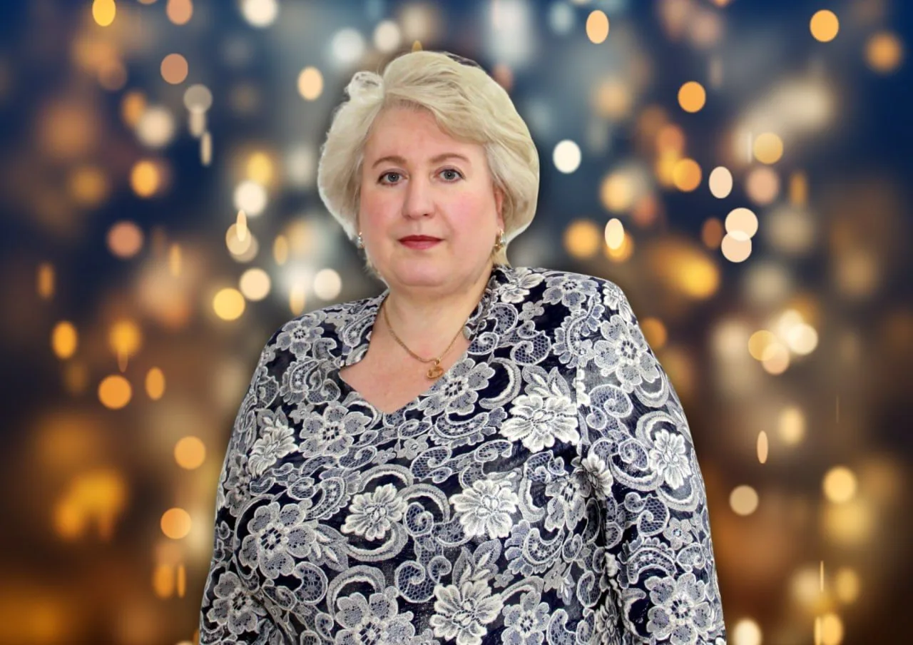 🎉 Дорогая Елена Валерьевна! 🎂 
 
От всей души поздравляем Вас с днём рождения! ✨ 
 
Ваша мудрость 