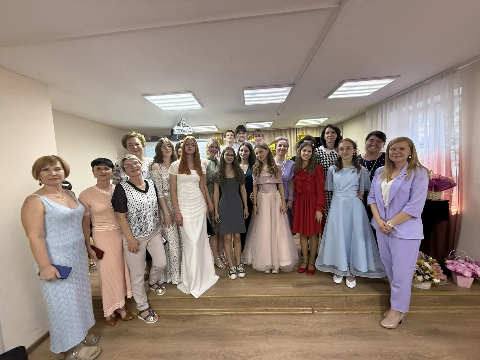 🎓✨ Выпускной 2026 ✨🎓

Вот и подошёл к концу ещё один учебный год и 5 июня в стенах нашей школы сос