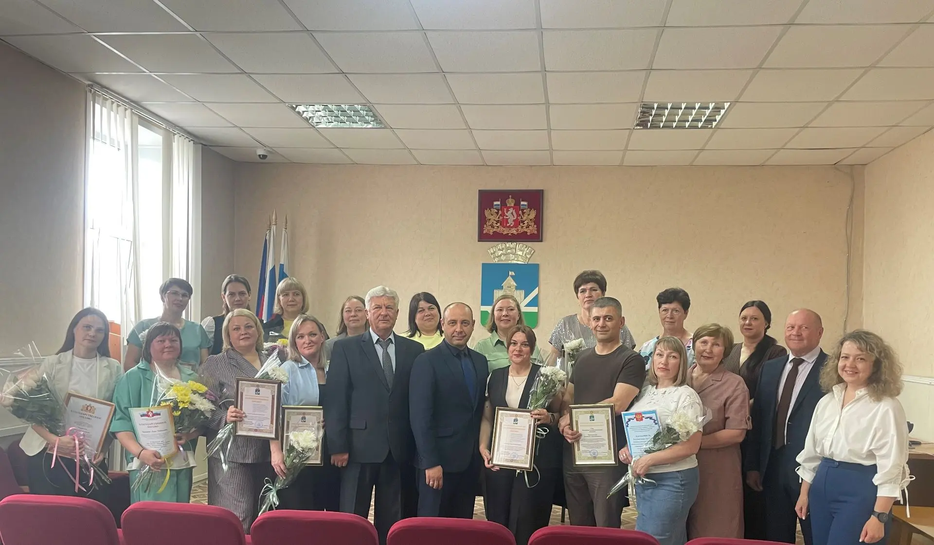 📌Сегодня в Пышминском муниципальном округе прошло торжественное мероприятие, посвящённое Дню социал