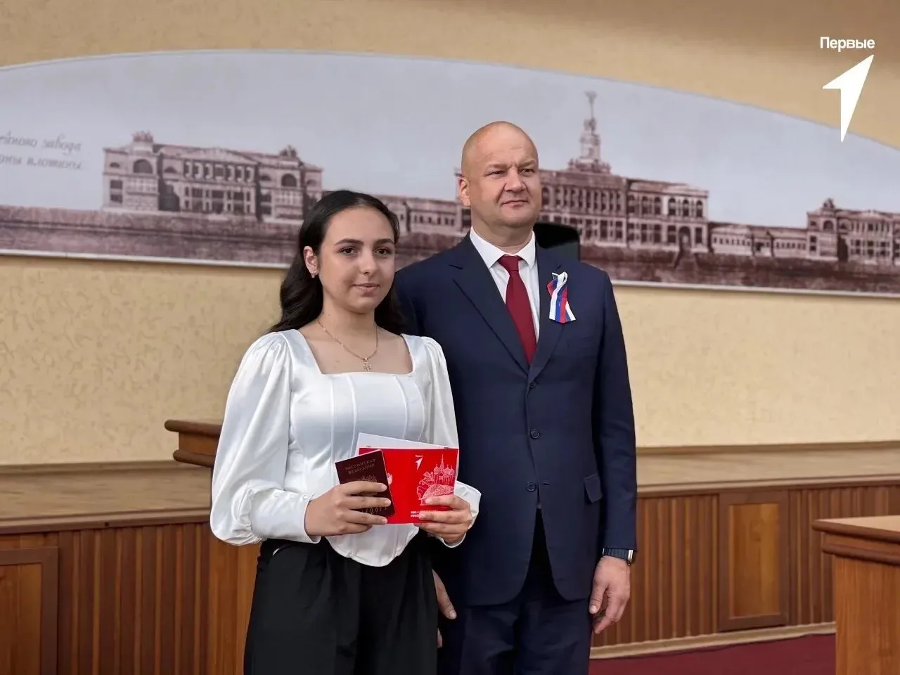 Рубрика «События_8️⃣9️⃣»

12 июня в Администрации города Ижевска прошла торжественная церемония вруч