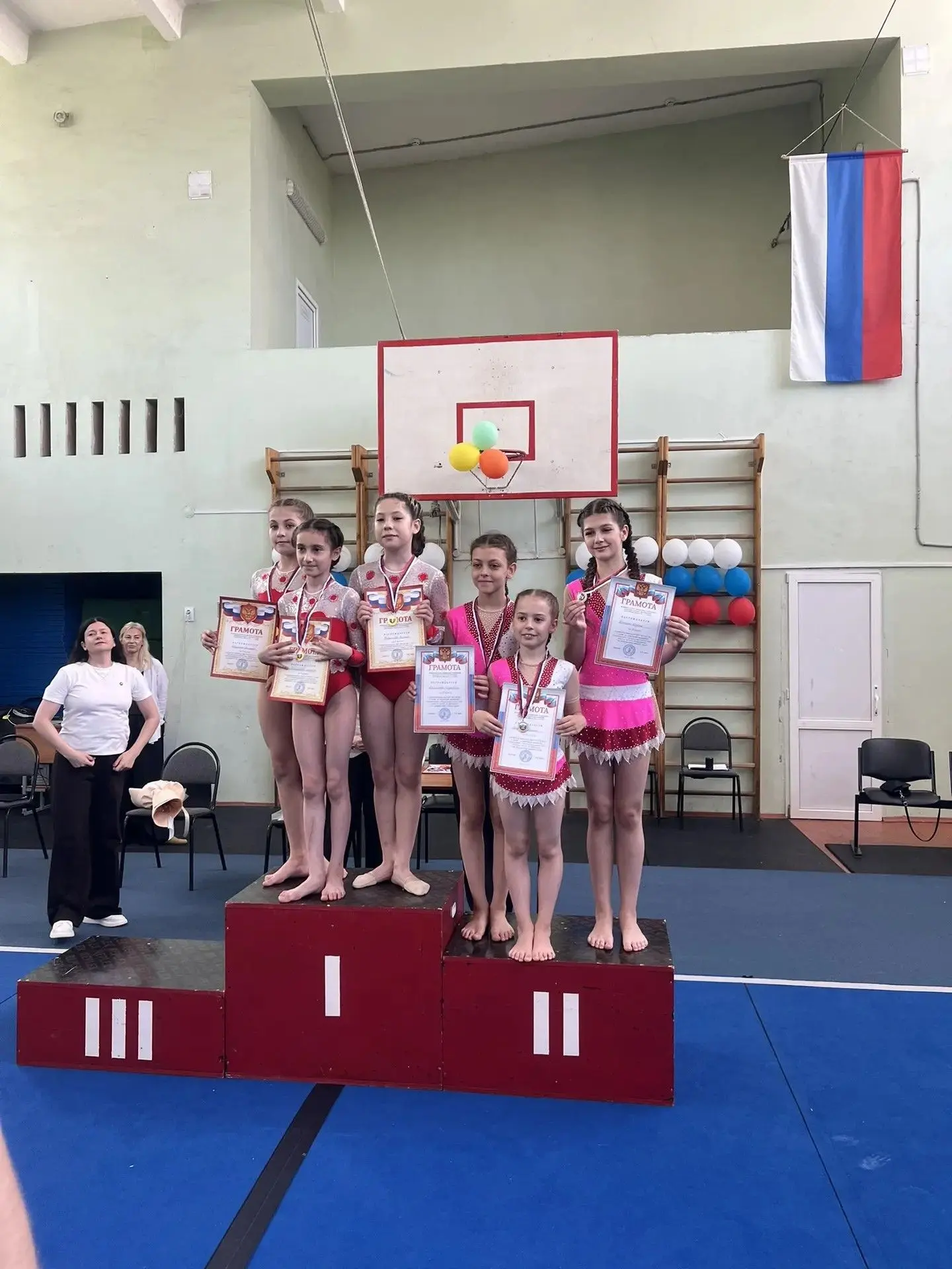 🤸Среди  смешанных пар по программе 2 юношеского разряда 🥇победителями стали, Комарчук Александра, 