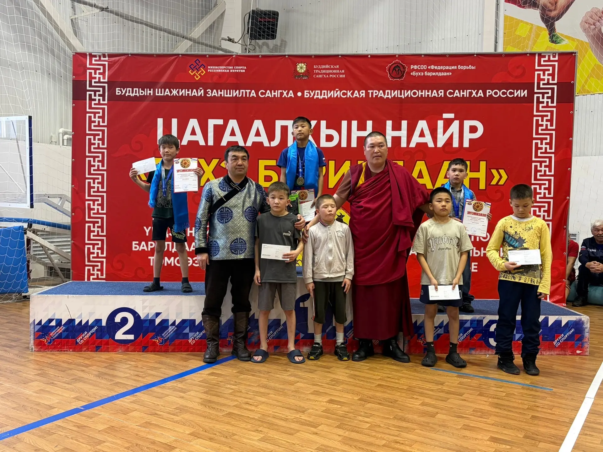 С 07.03.2026-08.03.2026 г. в г. Улан-Удэ, прошел Республиканский турнир по бурятской борьбе ( бухэ б