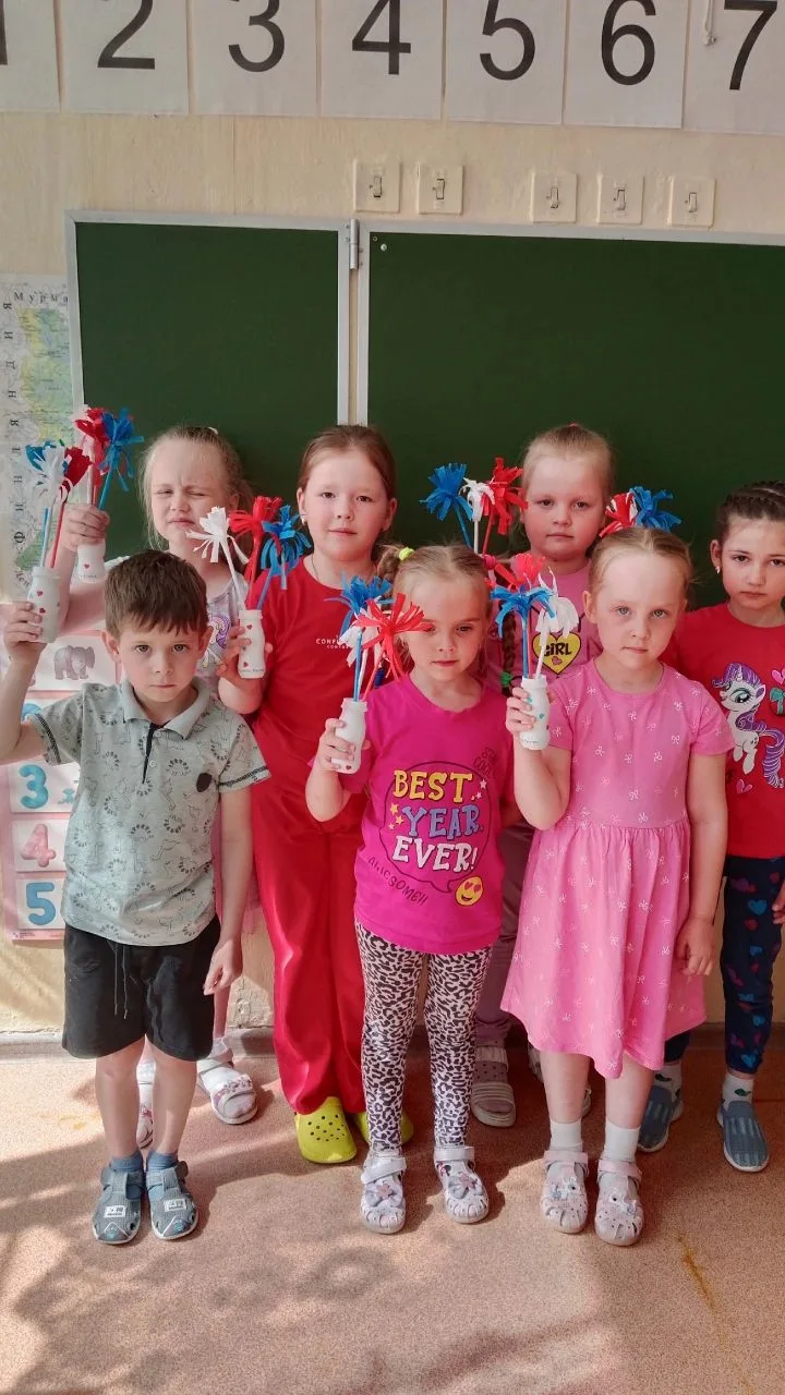 Завтра наша страна будет отмечать свой день рождения — День России!

Это праздник, который объединяе