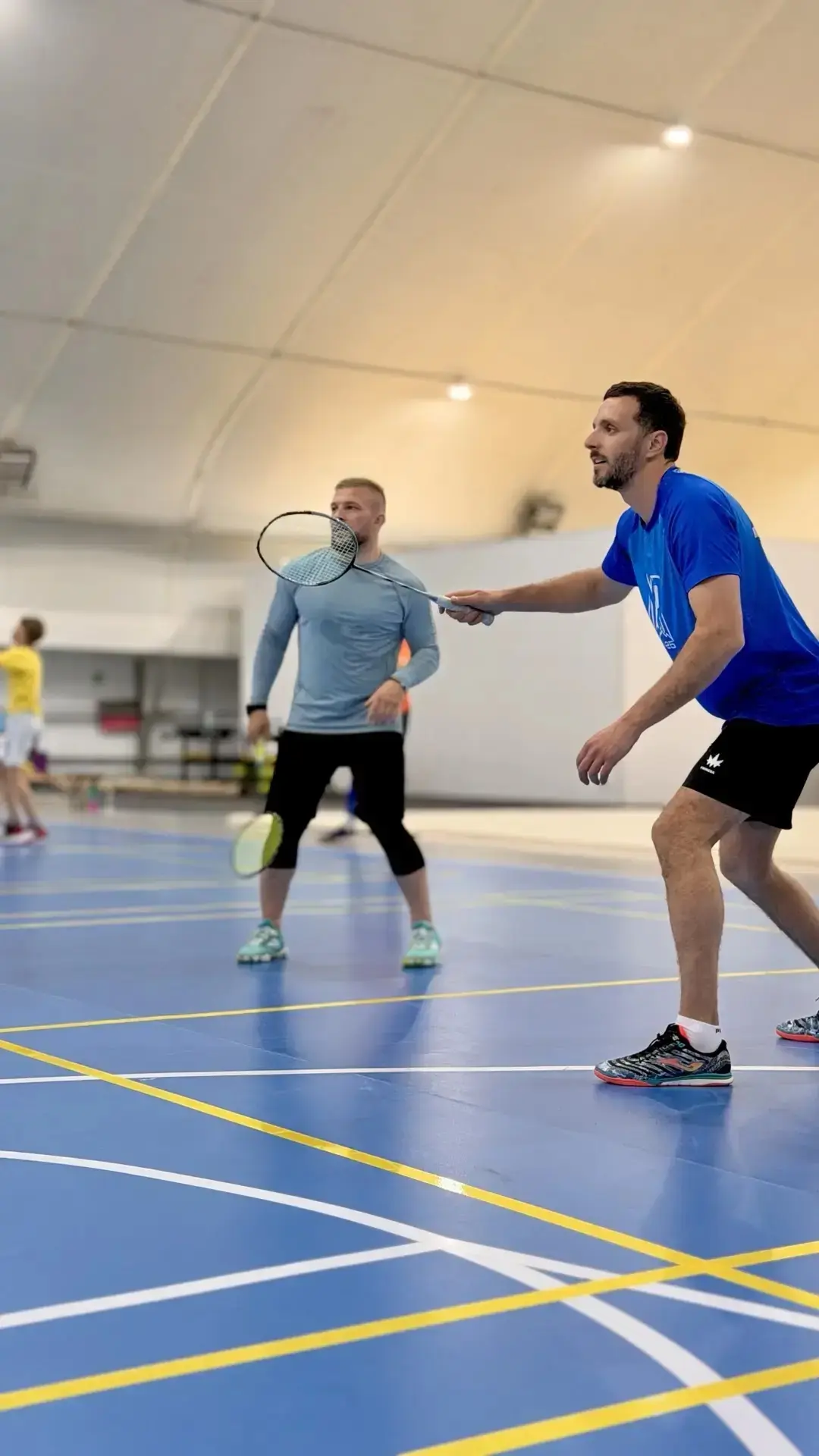 🏸 На аэродроме Пушистый стартуют занятия по бадминтону!
⁣
В нашем новом многофункциональном спортив