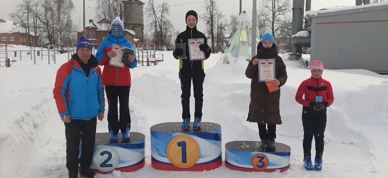 ❄⛷23 февраля, в День защитника Отечества, на лыжной трассе ФОКа «Атлант» г. Шахунья состоялась ежего