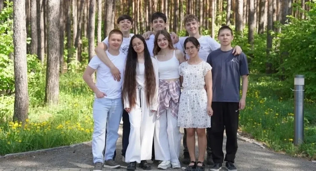Сверяемся с высшей математикой! 🎓🧮

Наши выпускники снова доказали: нет ничего невозможного для те