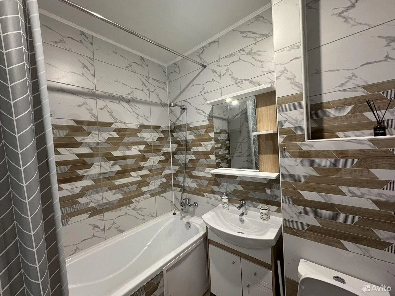 Сдам без посредников: 1-комнатная квартира, 39м²
Цена: 27000
Адрес: Пермь, Индустриальный р-н, ул. П