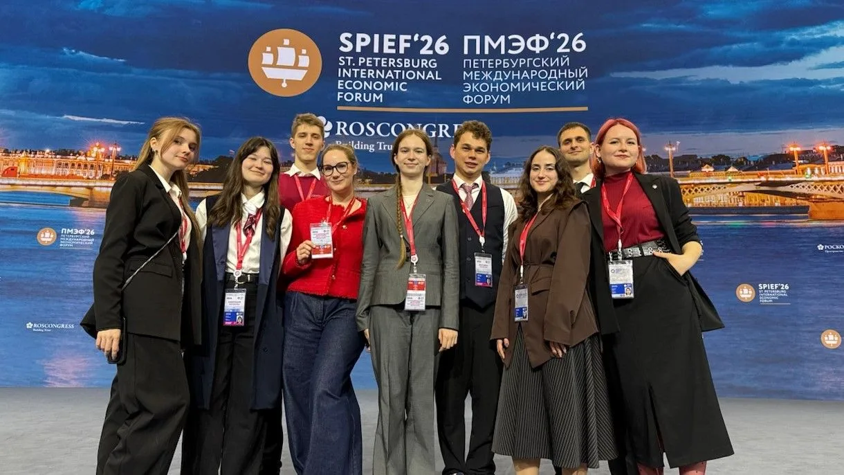 Волонтеры КубГУ на ПМЭФ 2026🇷🇺

Петербургский международный экономический форум (ПМЭФ) прошёл с 3 
