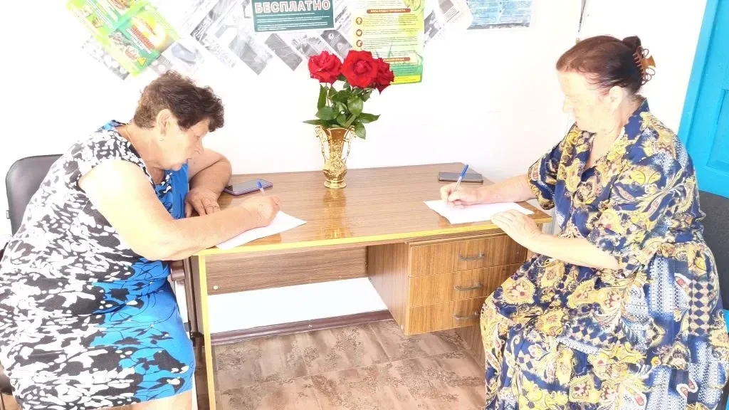 💬  Медицинские работники Тельмановской ЦРБ продолжают проводить занятия с населением на тему: "Остр