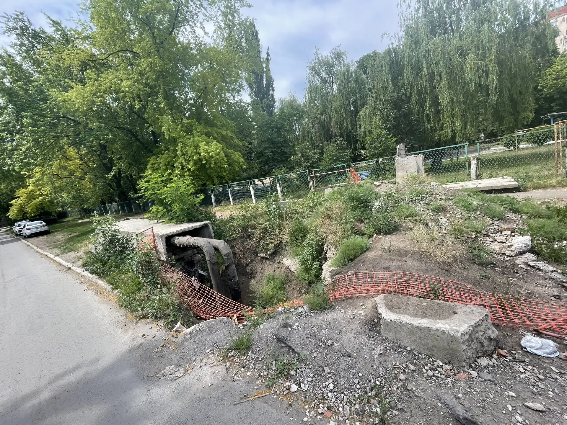 Сегодня (19.06.26г.) в Центрально-Городксом районе Филиалом «Макеевтеплосеть» ГУП ДНР «Донбасстеплоэ