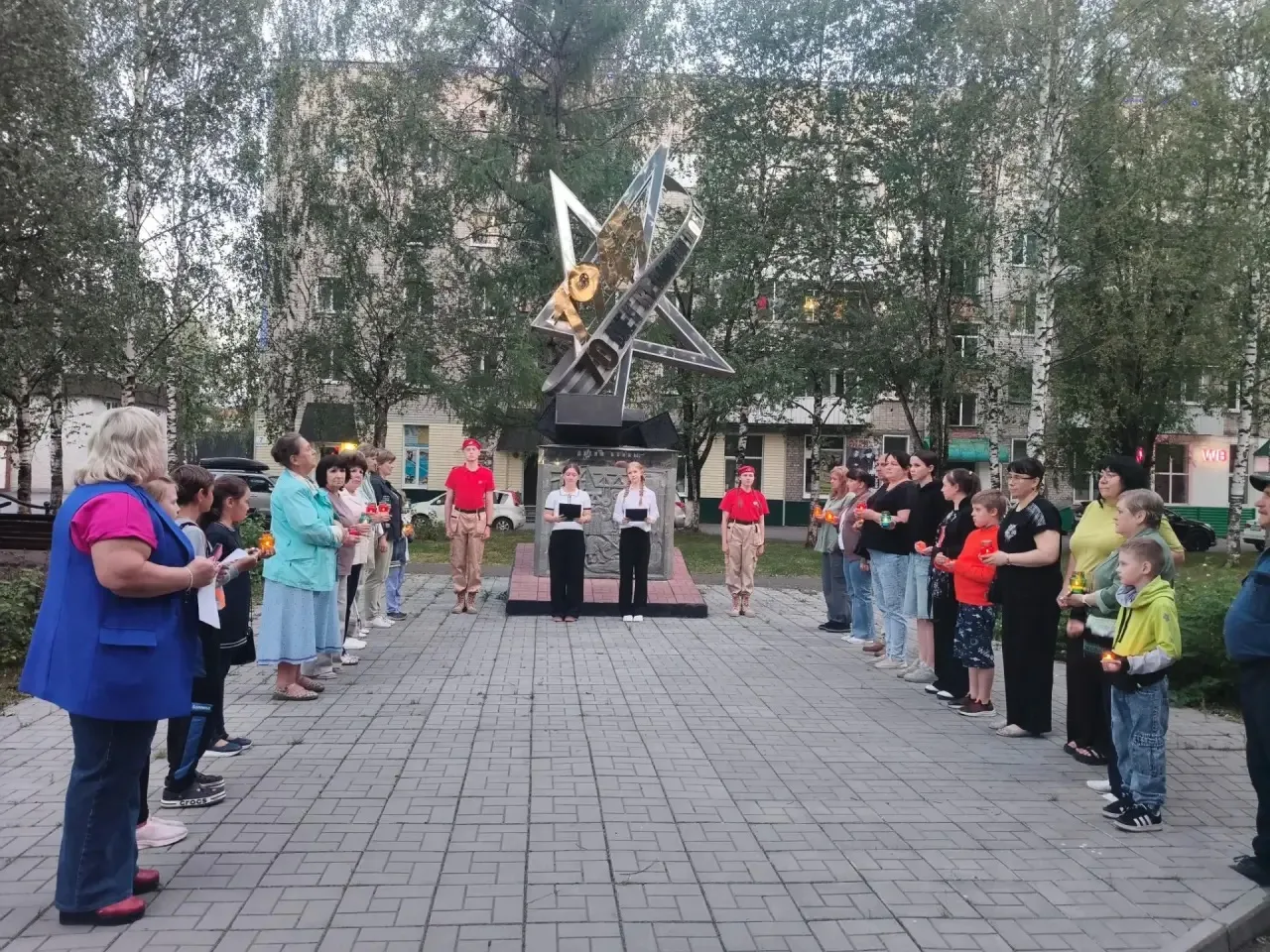 Сегодня, 22 июня, в День памяти и скорби, в парке имени Героя Советского Союза Якова Илларионовича Б