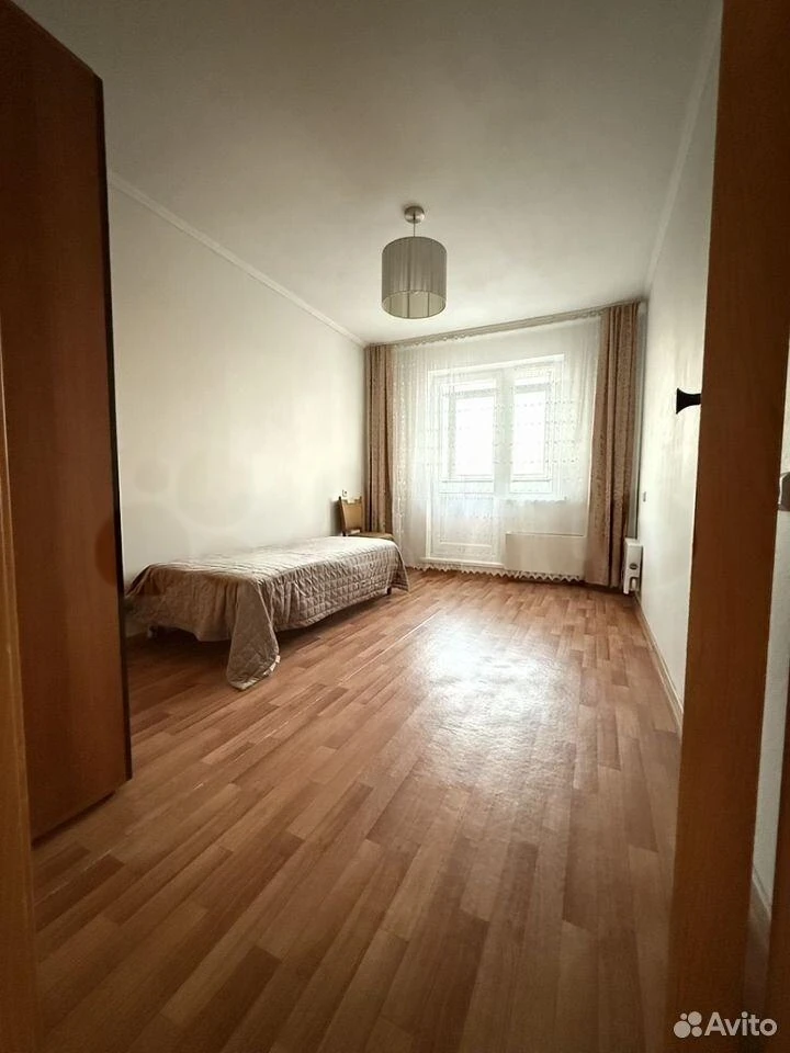 Сдам без посредников: 2-комнатная квартира, 55м²
Цена: 38000
Адрес: Красноярск, Октябрьский р-н, ул.