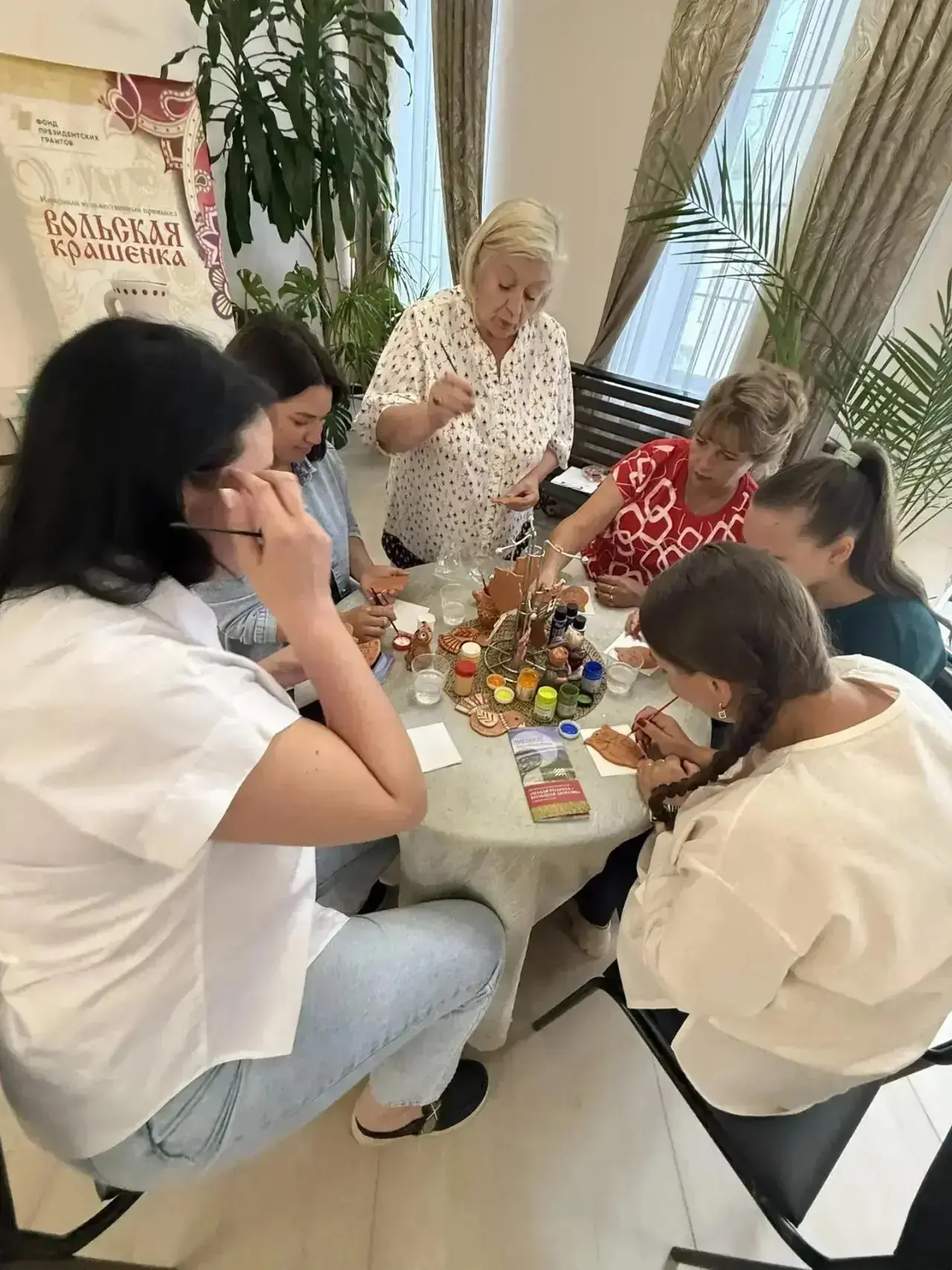 Помимо насыщенной программы выступлений в конференц-зале Городского культурного центра МУК «Централи