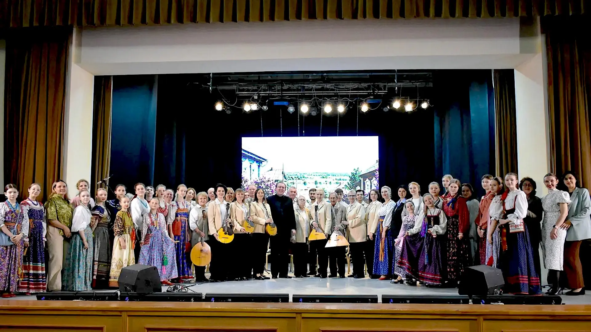 Большое будущее народной песни.🎶 

📆Вот и подошел к концу очередной творческий сезон региональной 