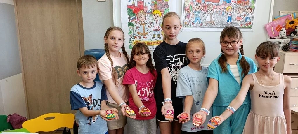🤍💙❤️ 12 июня - День России
 
Вот и наступило долгожданное лето! Школьники на каникулах!
но обучающ