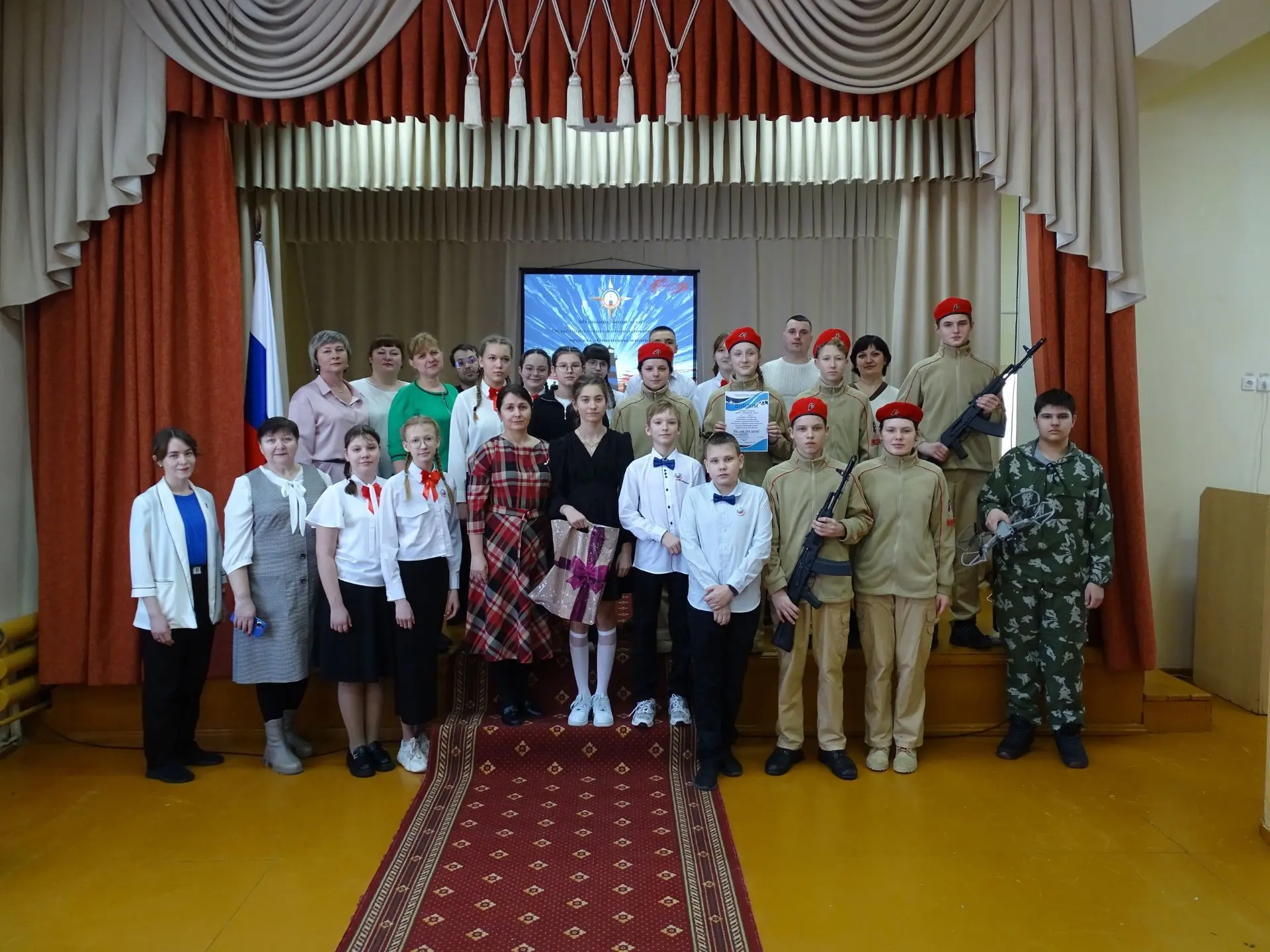 Ни дня без цели!
6 февраля 2026 года в актовом зале Таборинской школы прошел муниципальный этап конк