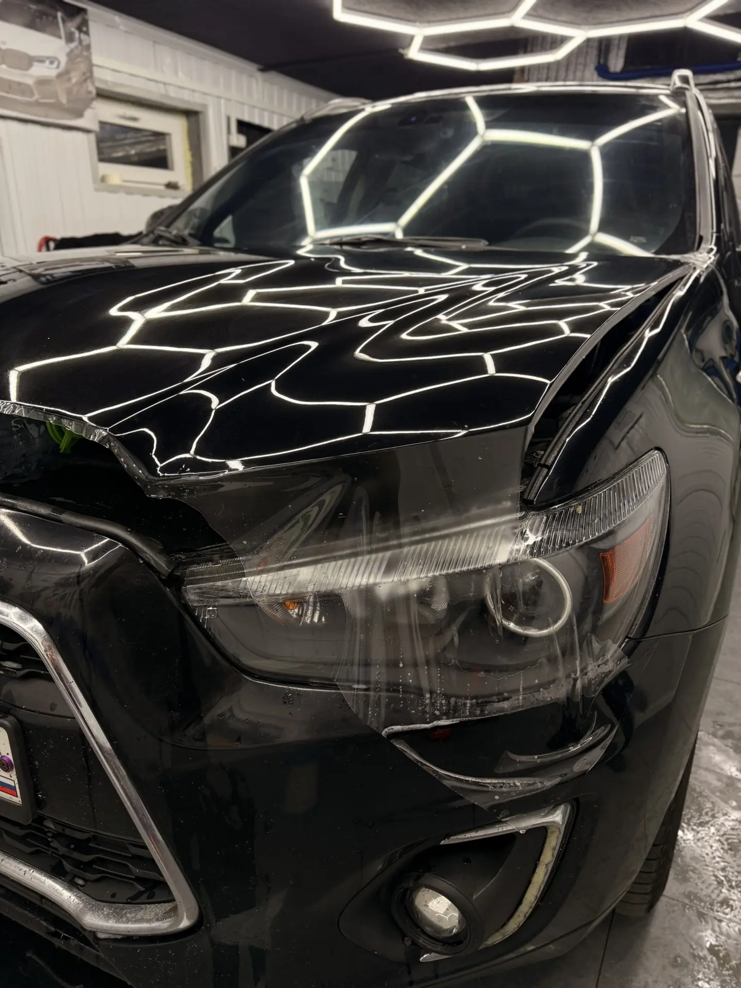 🚙 Mitsubishi ASX

✅ Отполировали капот
✅ Защитили капот антигравийной пленкой 

VK - vk.com/tonirov