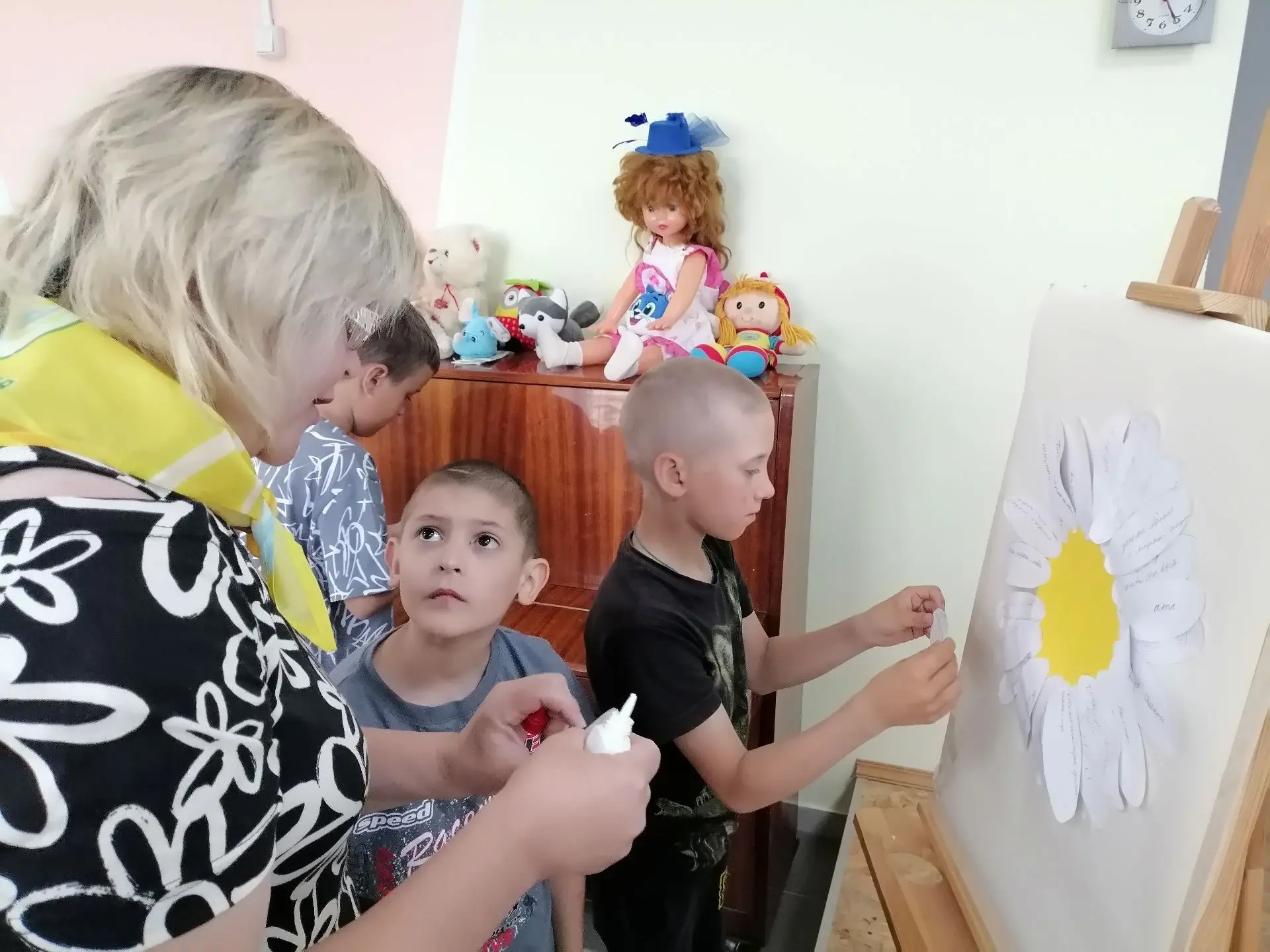 ❤️Россия  в сердце навсегда
  🇷🇺В преддверии Дня России в  межрайонном комплексном центре социальн