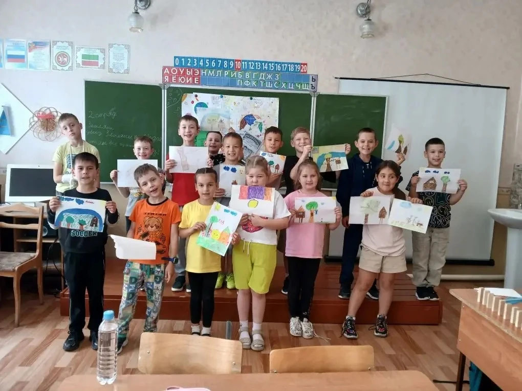 «В гостях у сказки» ✨

В нашем пришкольном лагере 9 июня получилось по‑настоящему волшебным — мы отп