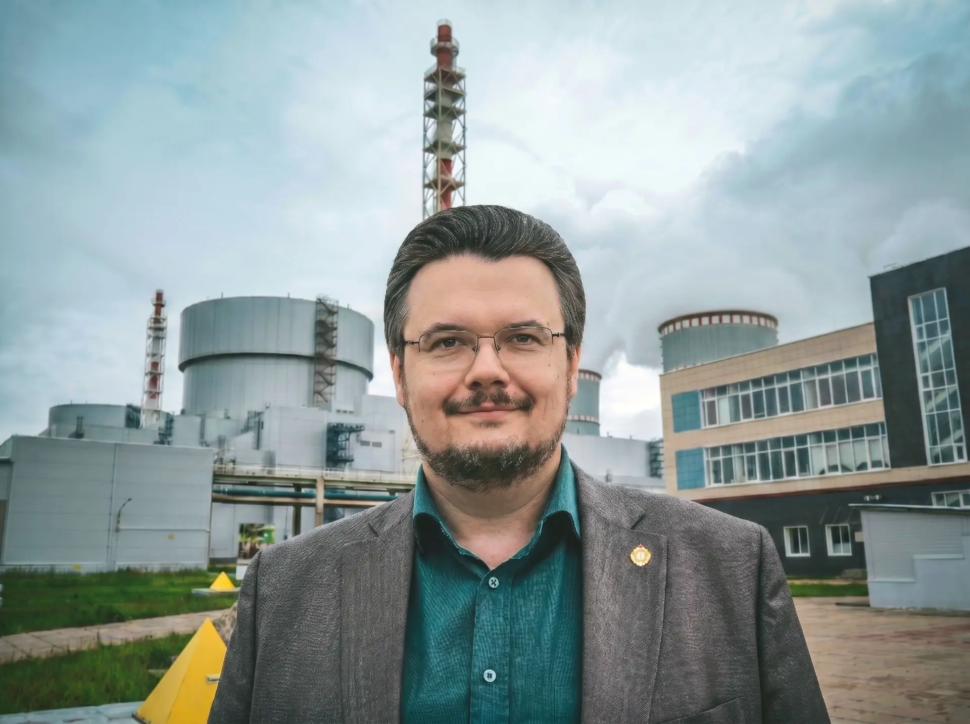 Друзья, делюсь с вами несколькими фотографиями посещения Ленинградской Атомной Электростанции. До си