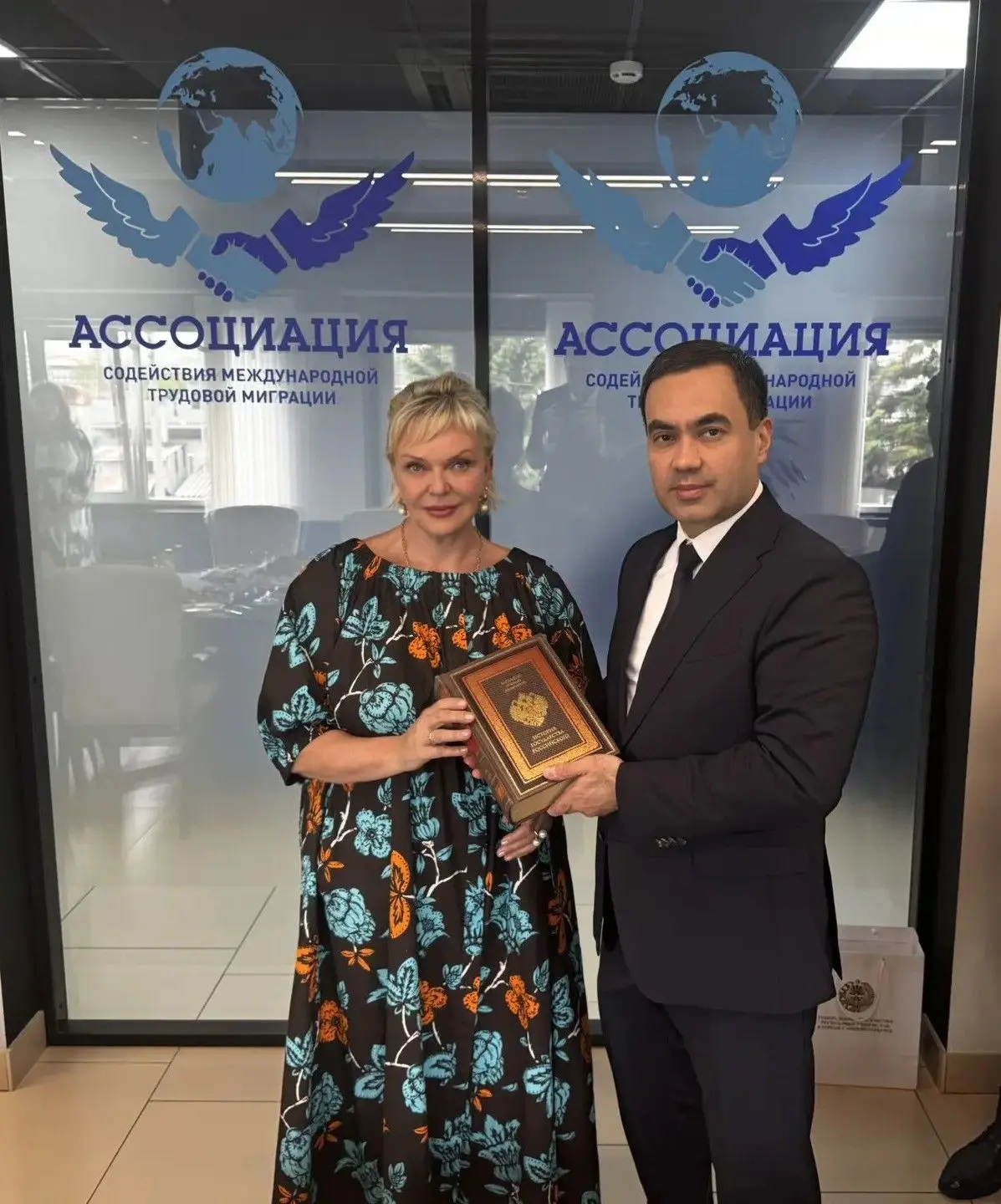 🇷🇺🤝🇺🇿 Делегация Республики Узбекистан посетила миграционный центр «Южный»

– При поддержке Коми