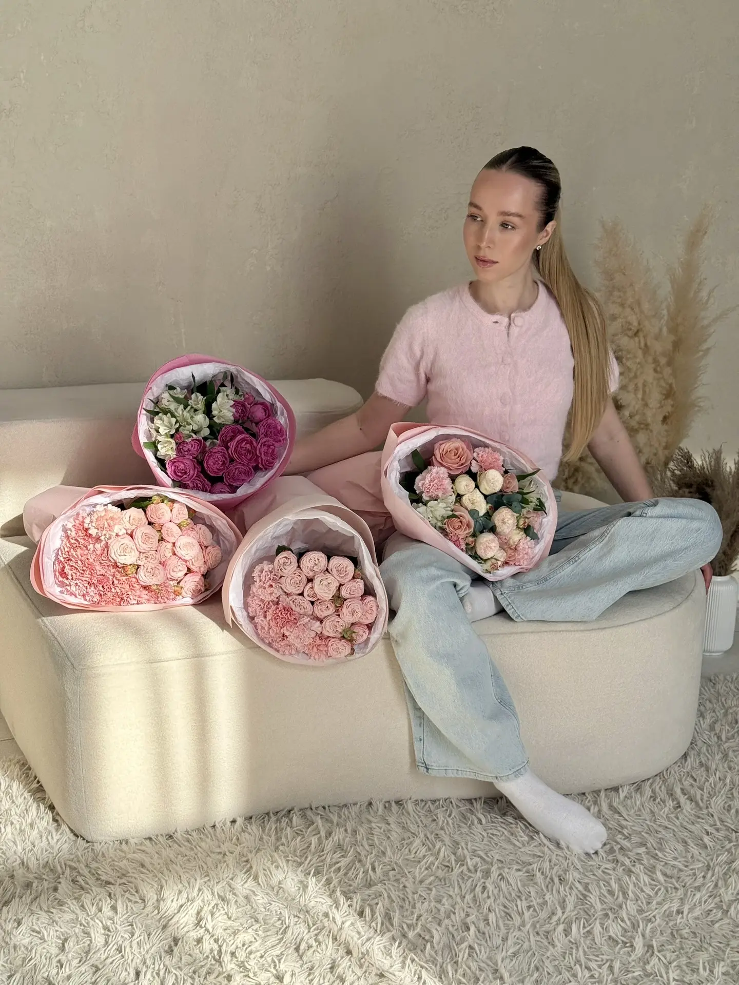 Как продлить жизнь букету: 5 простых шагов (без магии, только забота)💗

   Вы купили красивый букет