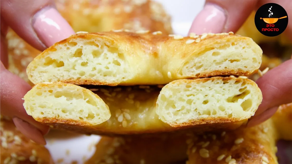 🥯 Простой и лёгкий перекус или отличная замена хлебу!
Эти мягкие творожно-сырные бублики готовятся 