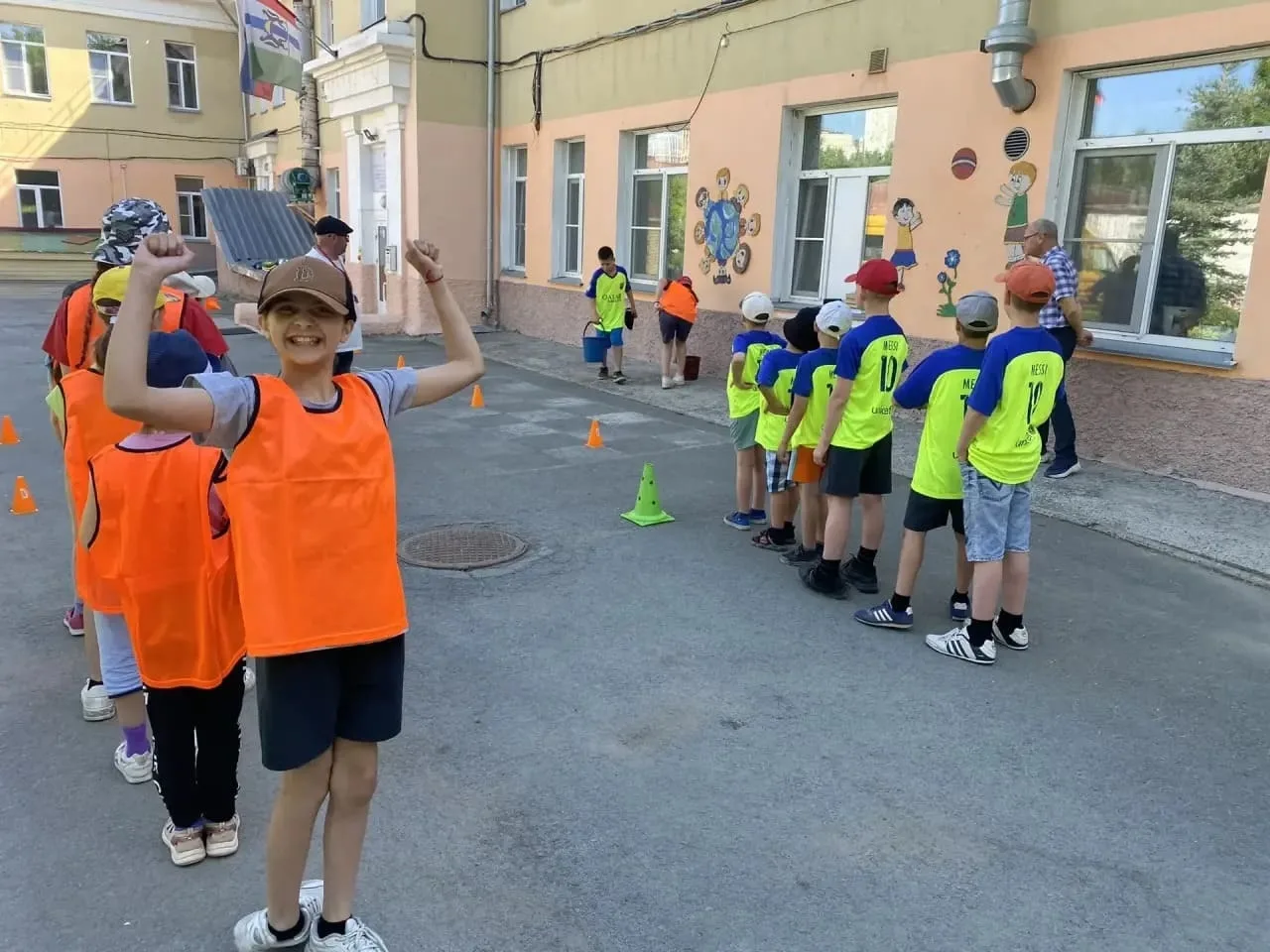 ✅Спортивная эстафета «Богатырские игры»
В нашем центре царила настоящая атмосфера удали🤸 и единства
