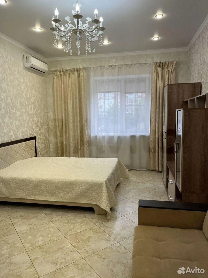 Сдам без посредников: 1-комнатная квартира, 44м²
Цена: 28000
Адрес: Аксай, Пригород, Аксайское город
