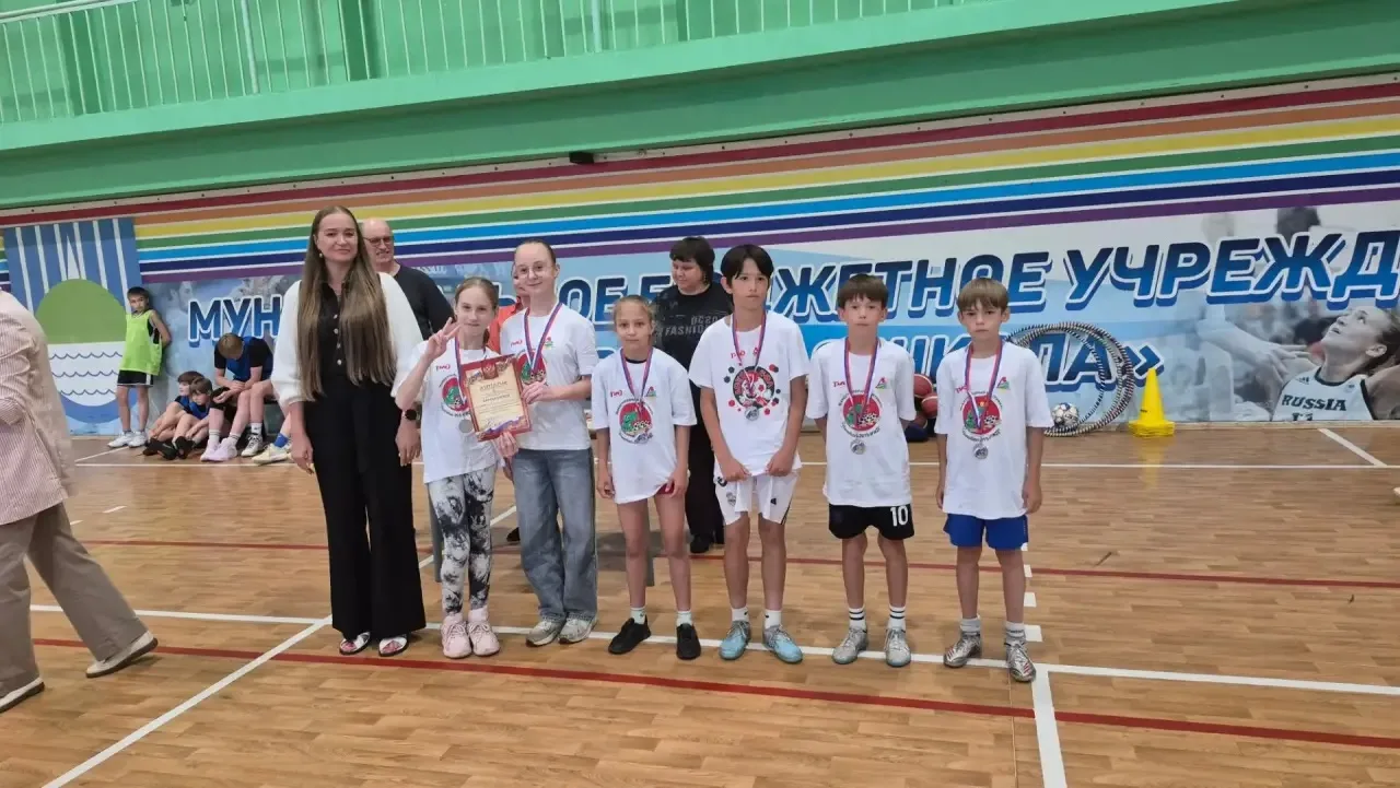 Вчера наша команда спортсменов ЦДТ защищала честь Центра на соревнованиях среди воспитанников летних