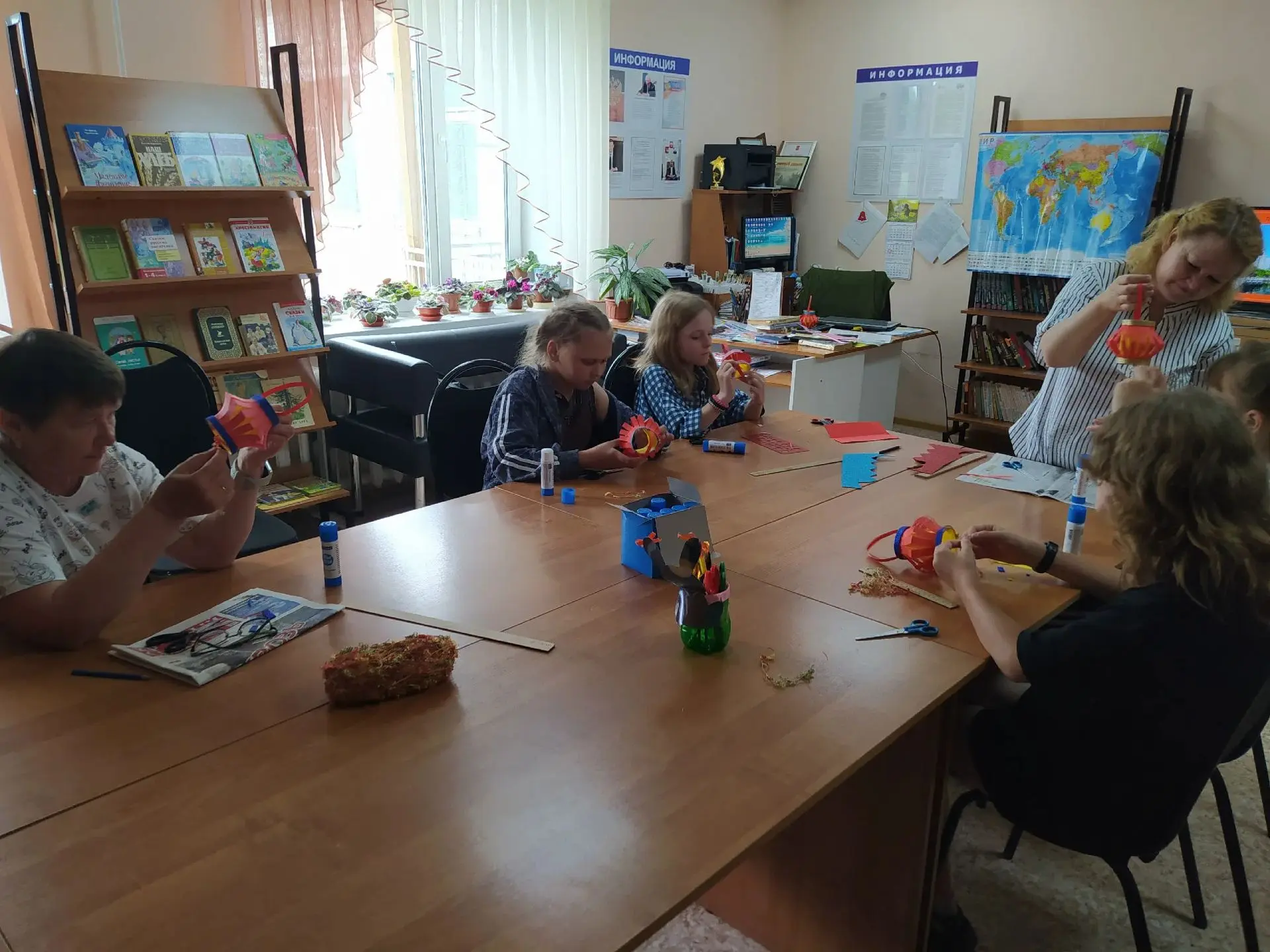 Воркшоп "Вокруг света за одно лето" (подпроект "Лето  в библиотеке"📚, д. Спасское)
📌Вот и подошло 