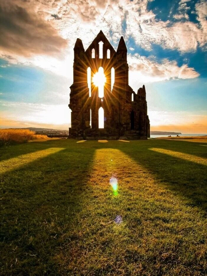 Волшебные закаты, оставляющие след в душе⭐


Страница Best Sunset Pics объединяет потрясающие снимки