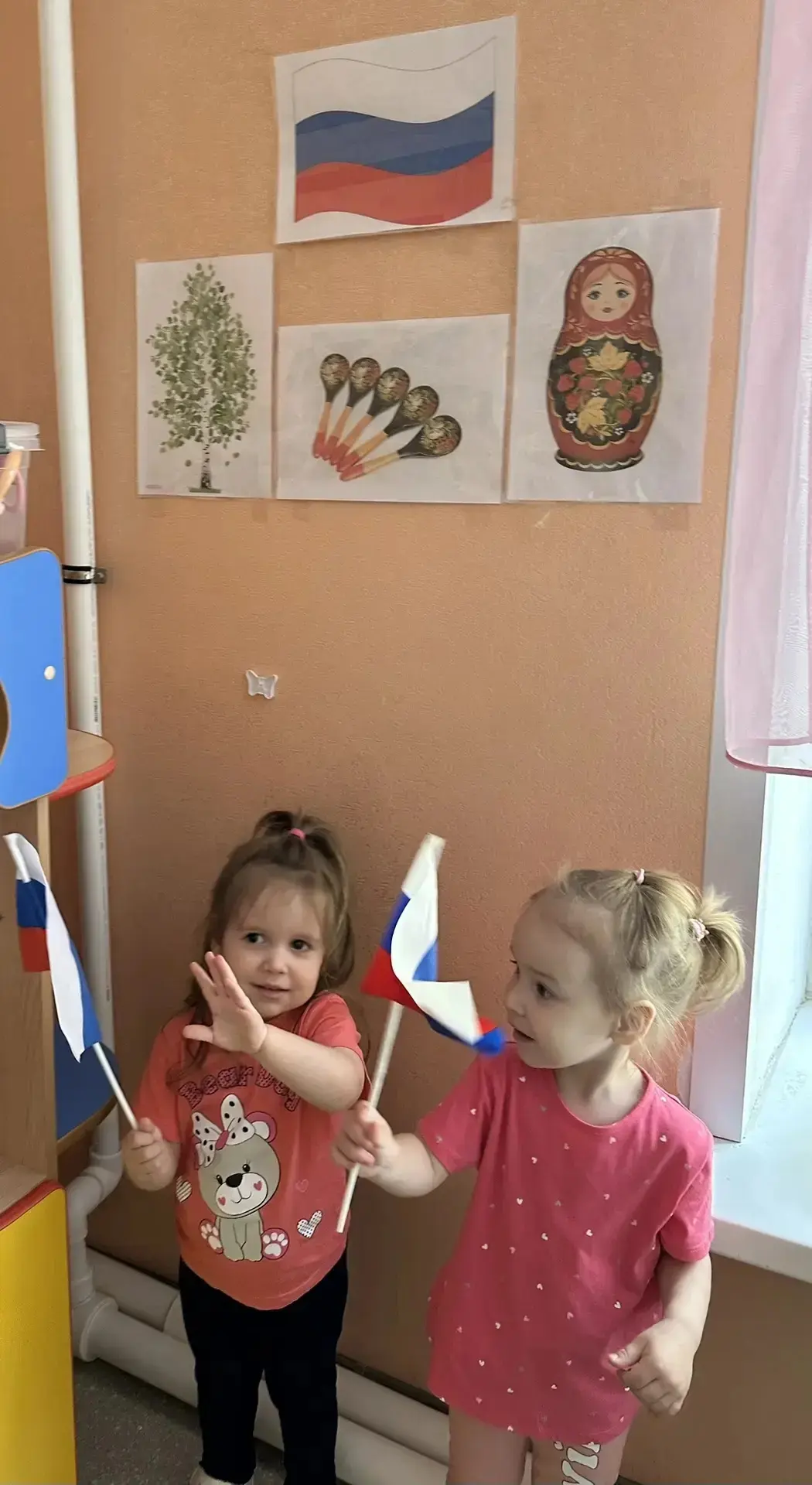 Для малышей из ясельной группы мы подготовили увлекательное занятие, посвященное одному из самых важ