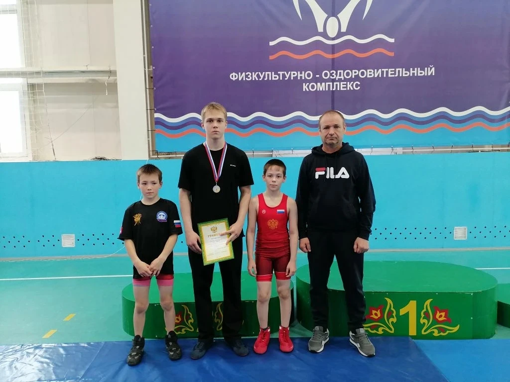 С 24 по 26 апреля в с. Барда прошли краевые соревнования по вольной борьбе среди юношей 2012 г. р. и