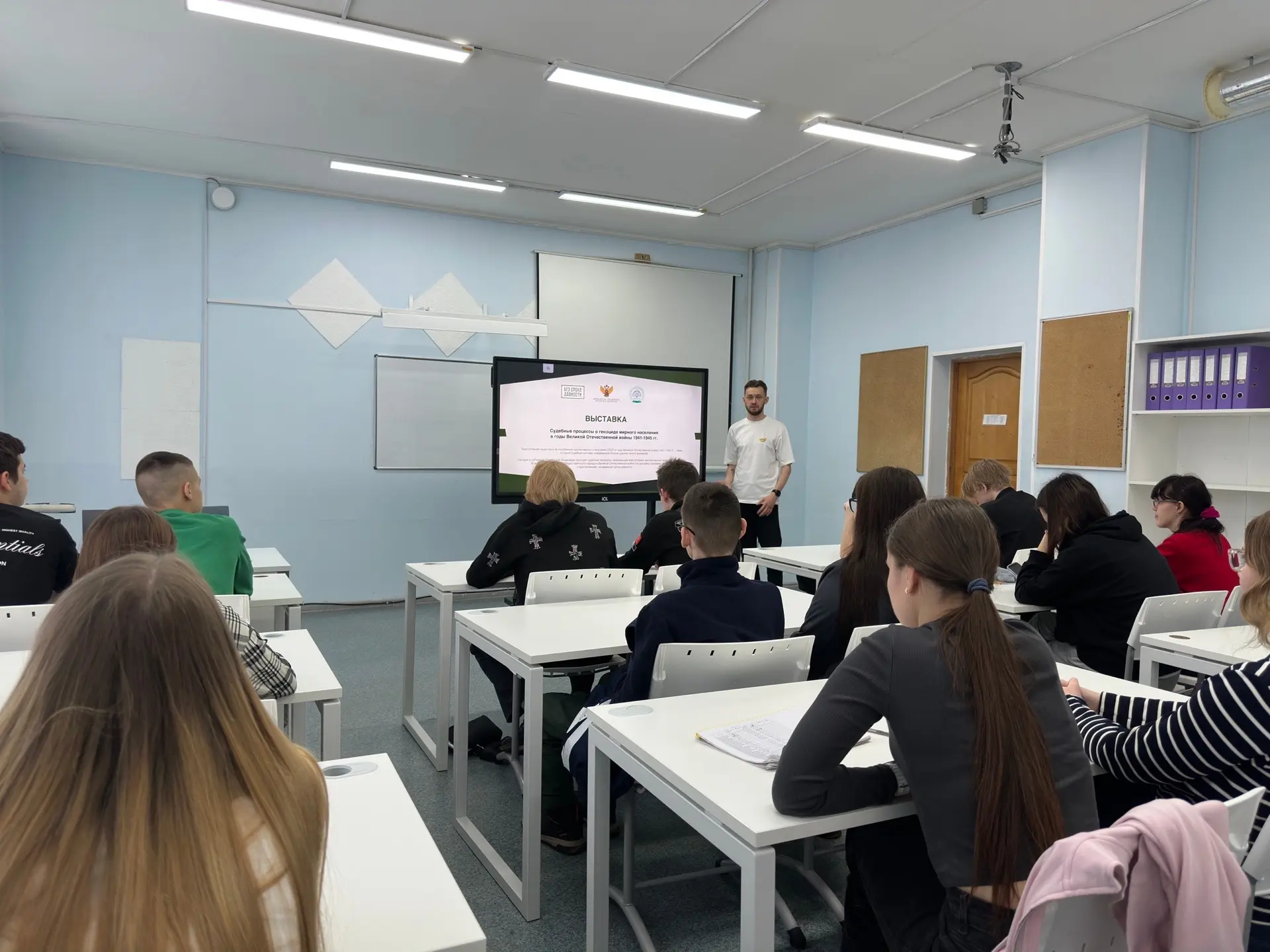 В преддверии Дня памяти жертв геноцида советского народа, совершенного нацистами и их пособниками в 