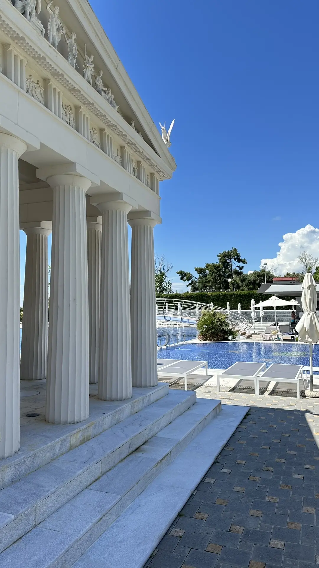 Potidea Palace 4+

Да, это четверка, зато какая😍 Работает только на все включено.

Классные совреме