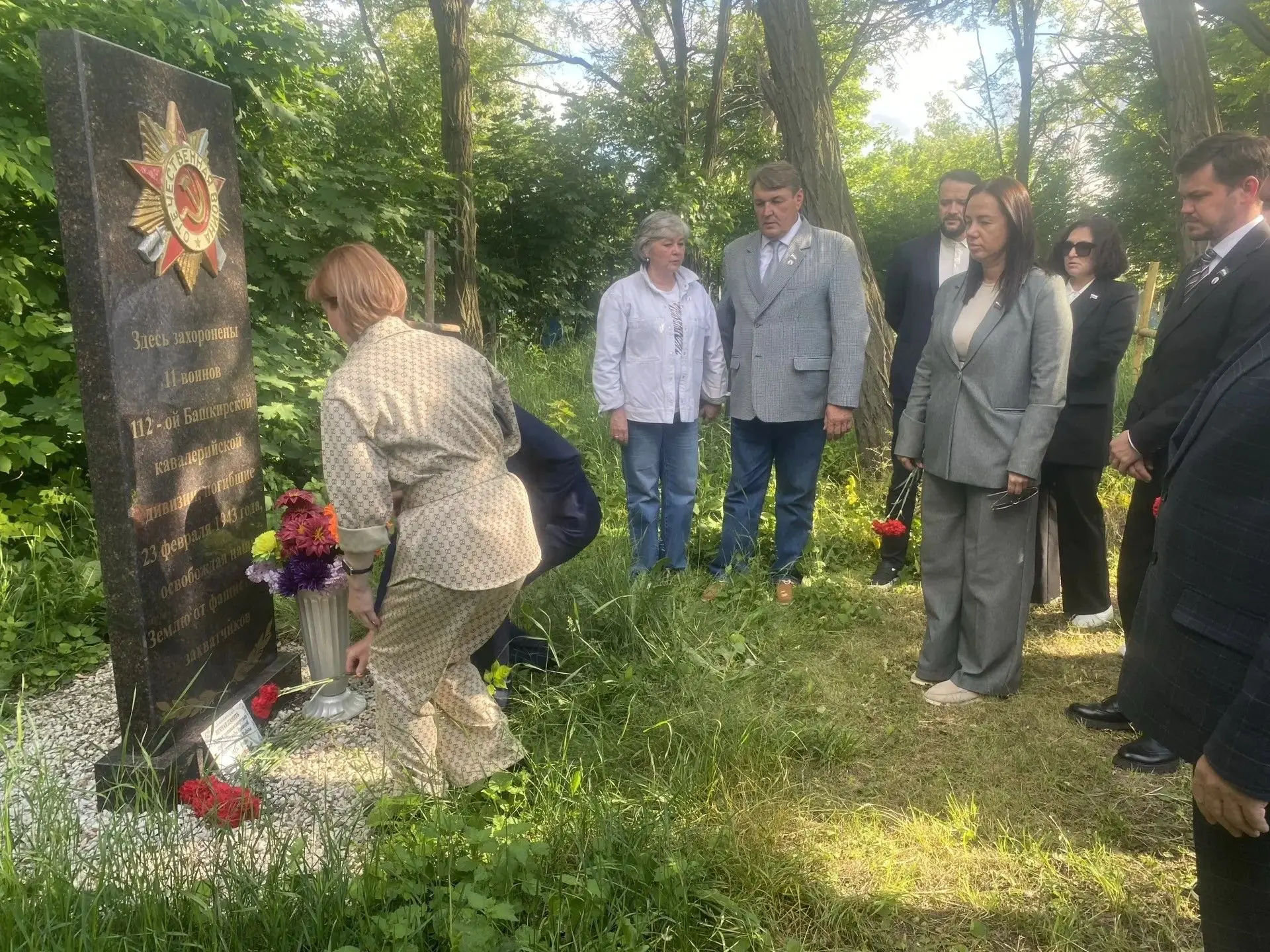 ✨Продолжаем рассказывать о поездке наших депутатов в город Красный Луч.    
                        