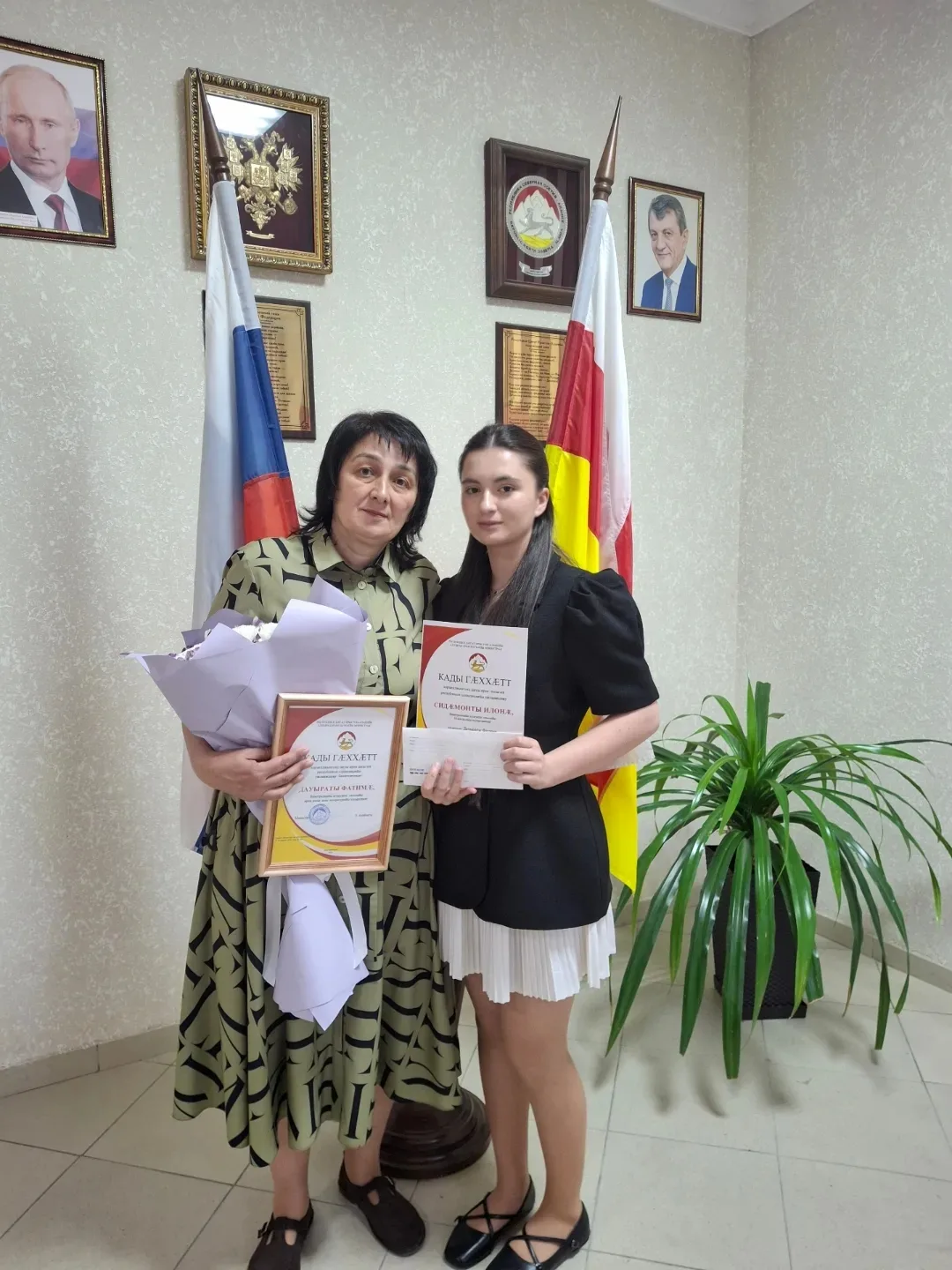 🌟 Двойная гордость нашей школы! 🌟

Друзья, делимся яркими новостями — сразу два повода для радости