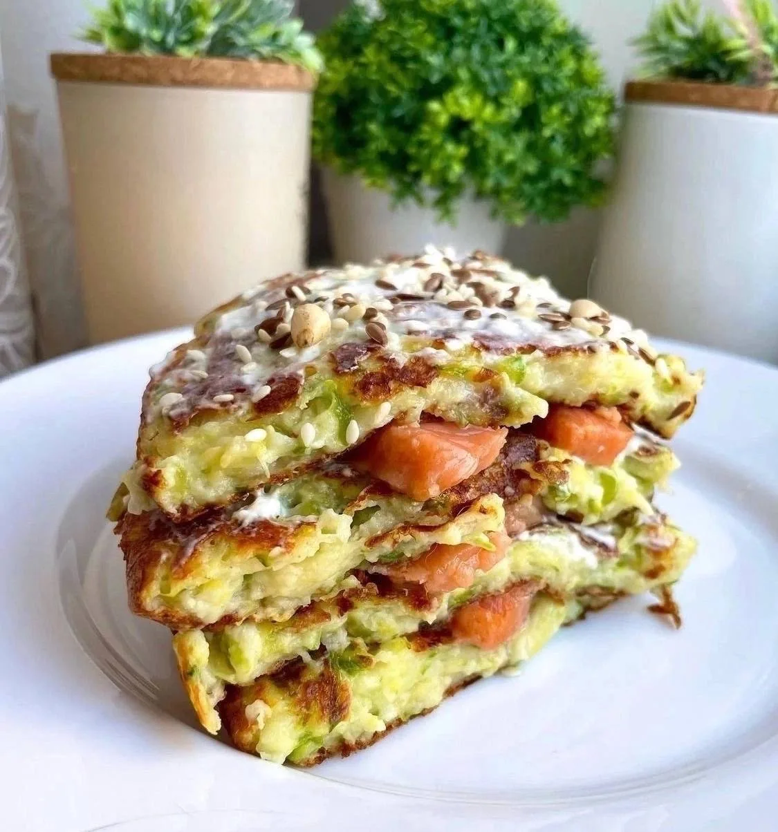 Тортик» из кабачка 🥒🧀

📌КБЖУ на 1 порцию 485/36,66/24,74/29,81

Рецепт
📝Ингредиенты
Кабачок - 20
