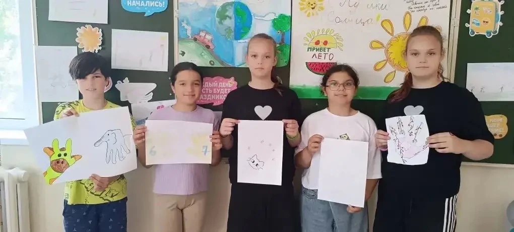 🎉 День творчества в пришкольном лагере «Весёлые человечки»! 🎉

Сегодня у нас был невероятно насыще