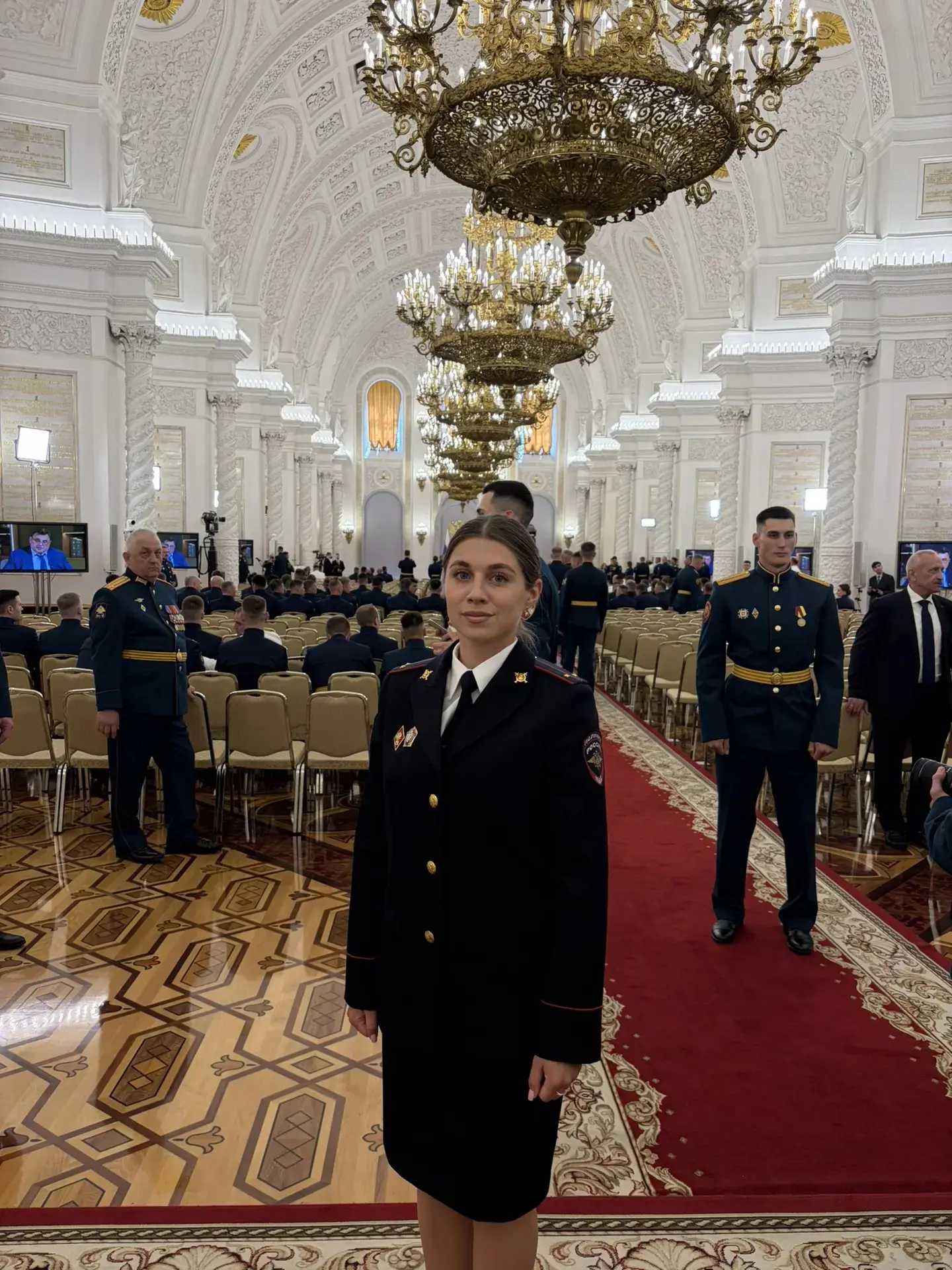 ✅Слушатель БЮИ МВД России Анна Лютц приняла участие во встрече выпускников военных вузов России с Пр