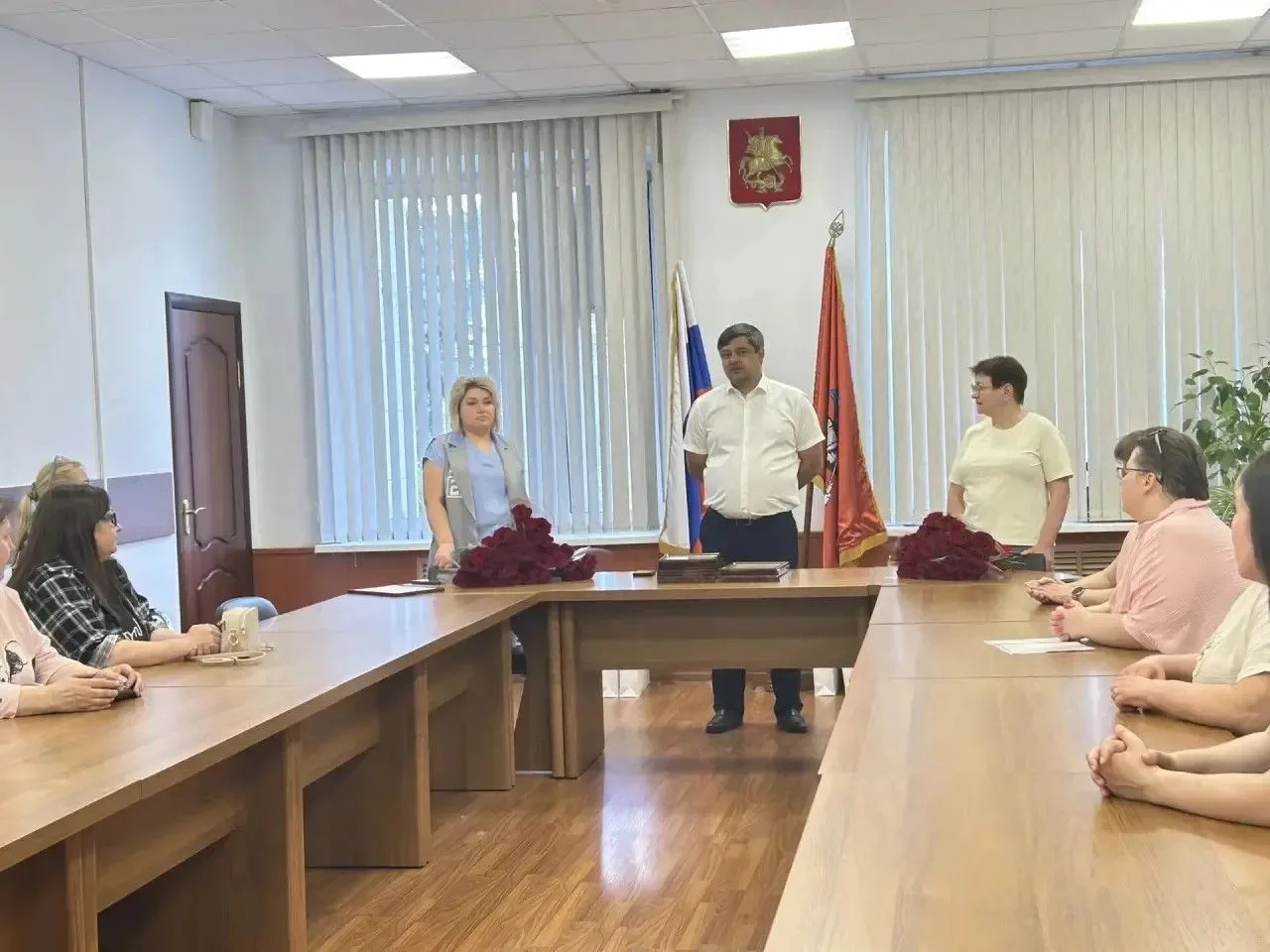 Сегодня исполняющий обязанности главы управы Максим Николаевич Гавриков поздравил социальных работни