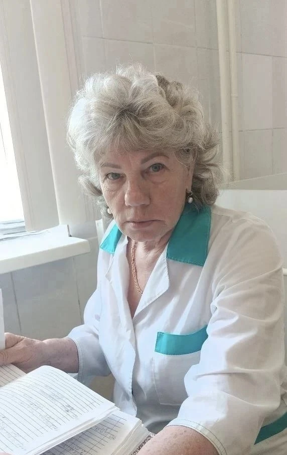 Одна запись в трудовой — и целая жизнь в медицине. Продолжение

Любовь ГОЛУБКОВА, медицинская сестра